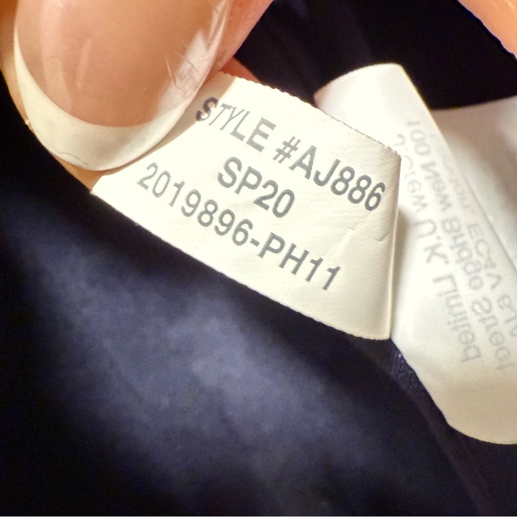 J.Crew Navy Matelassé Three-Quarter Sleeve Lady Jacket - Size 8 - Picture 8 of 9